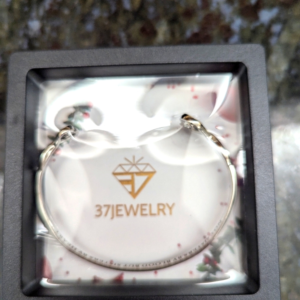 Bracelet - Not Sisters by Blood But Sisters by Heart